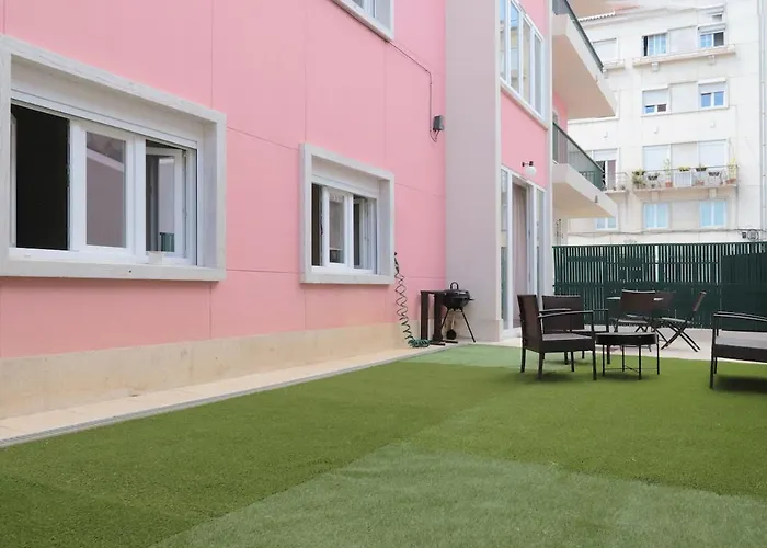 Life Happens Vale Living Апартаменты *